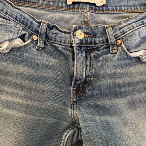 Levi’s Classic Women Jeans - Picture 3 of 4